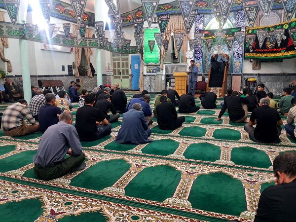 عزاداری شب‌های محرم در مسجد صاحب الزمان آشخانه 