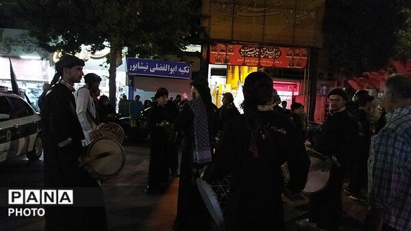 گذری بر اجرای گروه غم نوازان نینوا در شب صد و چهل و چهارم از اجتماعات مردمی 