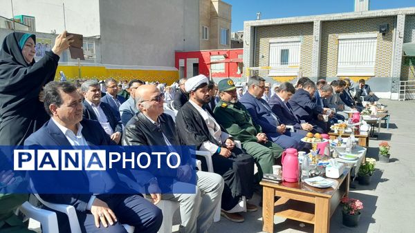 آیین نواختن " زنگ سپاس معلم "  در تربت حیدریه