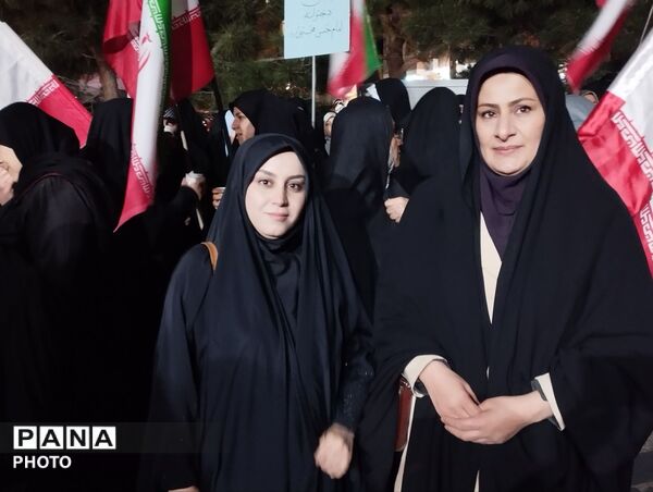شبی با فرهنگیان در همدان