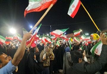 چهارشنبه سوری با سبک دشمن سوزی