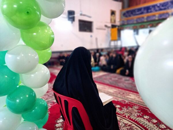 اعتکاف دانش‌آموزی در شهر بهنمیر