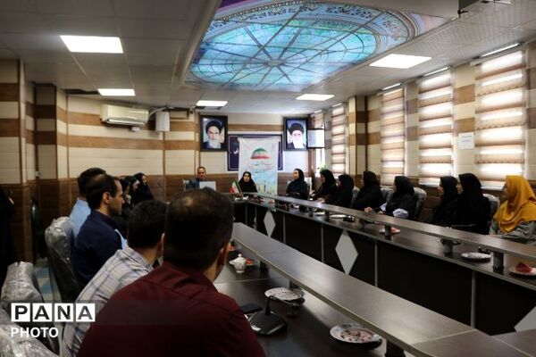 درخشش مراقب سلامت در سطح ملی؛ تجلیل از برگزیده کشوری در هفته سلامت و امنیت