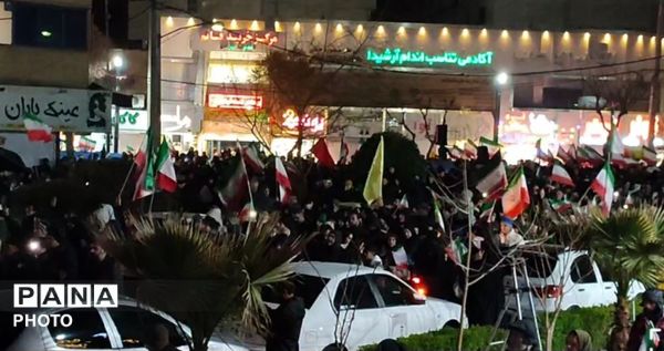 نهمین شب راهپیمایی خون‌خواهی رهبر شهید انقلاب در فردیس