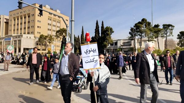راهپیمایی ۲۲ بهمن برای ایرانی آباد و امید به فردایی بهتر است