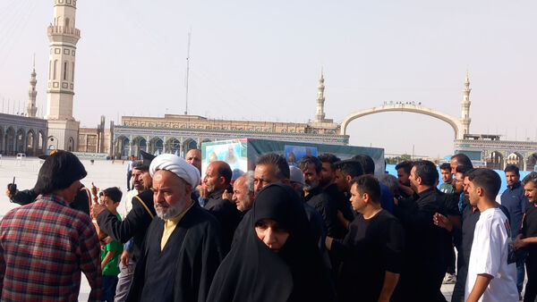 خاکسپاری شهید «اسماعیل شاکری» در مسجد جمکران
