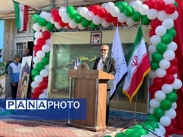  زنگ سپاس در هنرستان جلیل نصیرزاده آموزش و پرورش ناحیه یک