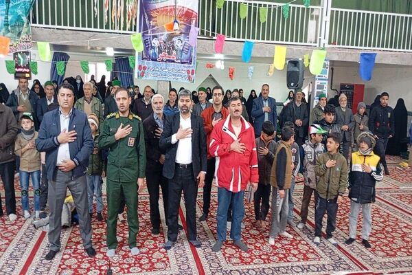 جشن انقلاب به مناسبت راهپیمایی یوم‌الله ۲۲ بهمن در مسجد جامع شهر بار