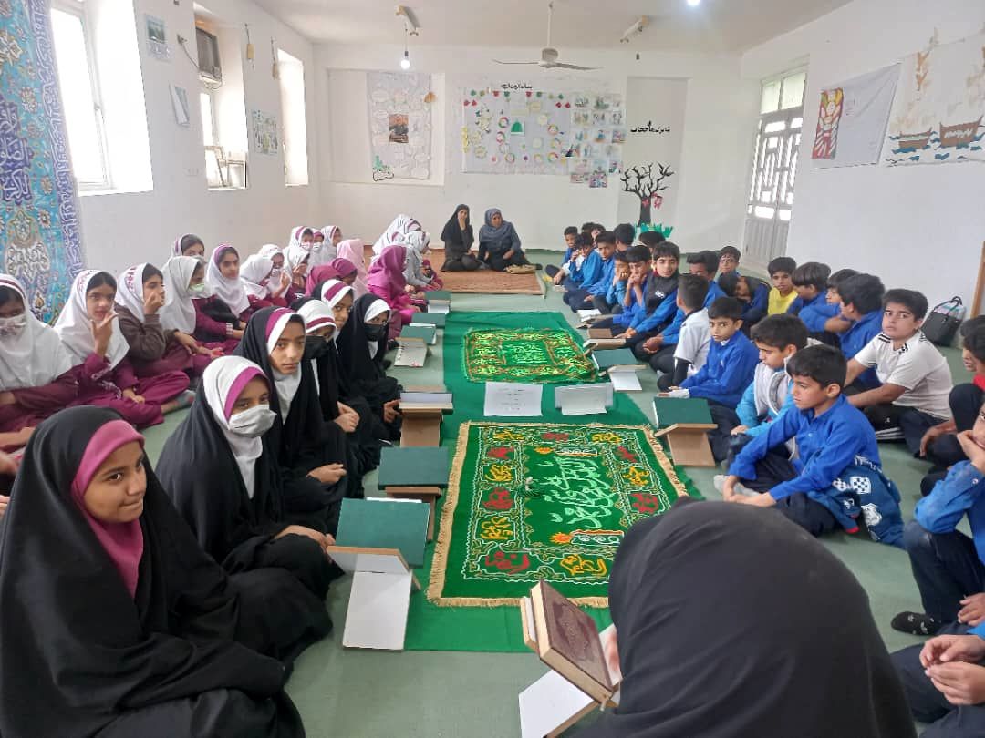 برگزاری مراسم بزرگداشت شهدای روحانی در میناب 