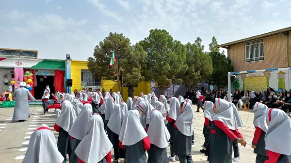 آغاز شیرین کلاس اولی‌ها ،در دبستان حضرت معصومه(س)  خواف
