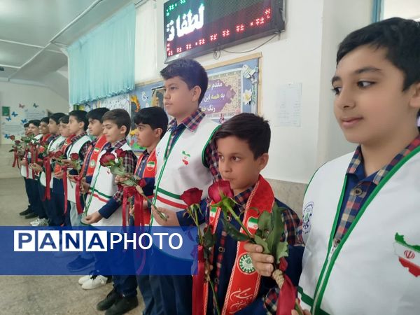 بازدید معاون فعالیت‌های تشکیلاتی سازمان دانش‌آموزی از مدارس تمام تشکیلاتی مدارس خدابنده