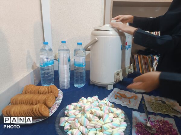 آموزش، مهارت و نشاط در اتحادیه انجمن‌های اسلامی دانش‌آموزان کردستان شهرستان سنندج 