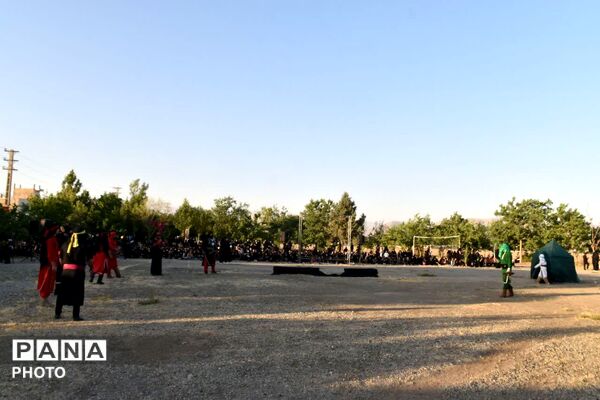 نمایش تعزیه در مهستان