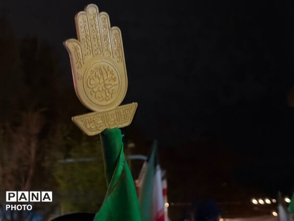 حضور مردم کرج در شب سی و ششم راهپیمایی 