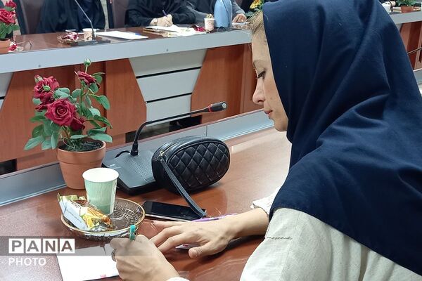 توانمندسازی مشاوران مدارس، گامی برای هدایت تحصیلی استاندارد در آموزش و پرورش قرچک