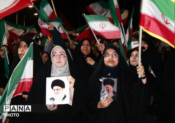 همایش تبیین نقش رسانه در جنگ تحمیلی