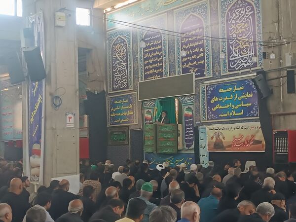 دومین نماز جمعه ماه محرم در نیشابور 