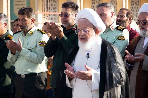 اقامه نماز عید فطر در یزد