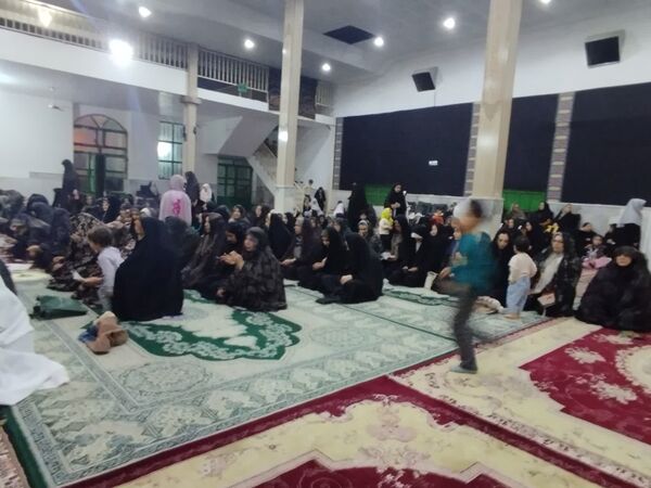 جشن شب ولادت حضرت مهدی عج‌ در روستای مهدی آباد خلیل آباد