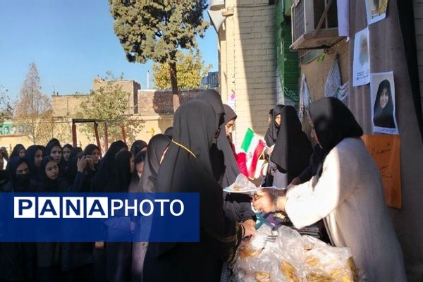 گرامیداشت ۱۳آبان ماه  در مدرسه شهید مجید دهنوی  نیشابور