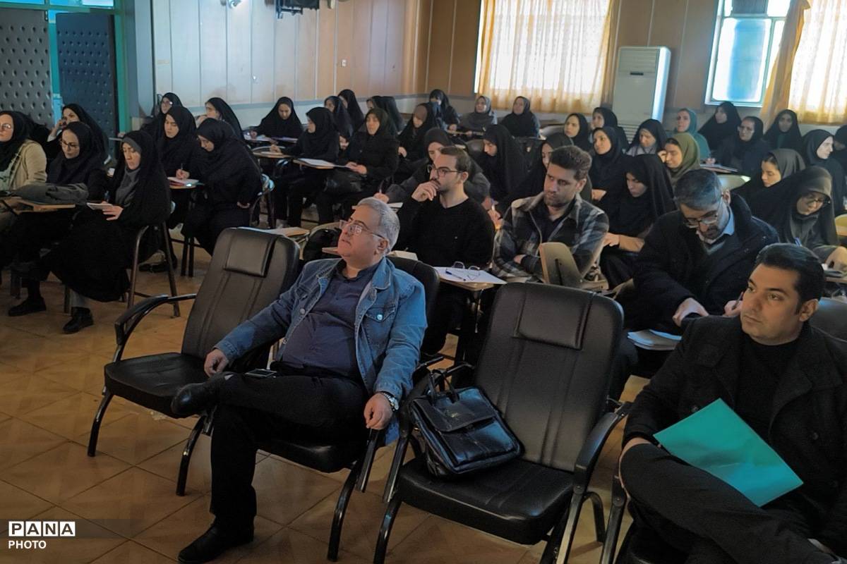 دوره تکمیلی دوازدهمین جشنواره الگوهای تدریسی برتر درس تفکر و سبک زندگی