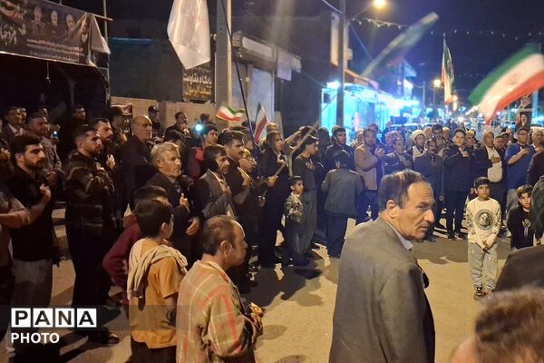 شامگاهی دیگر از حضور گرمه مردمان باشتی در کف خیابان‌ها