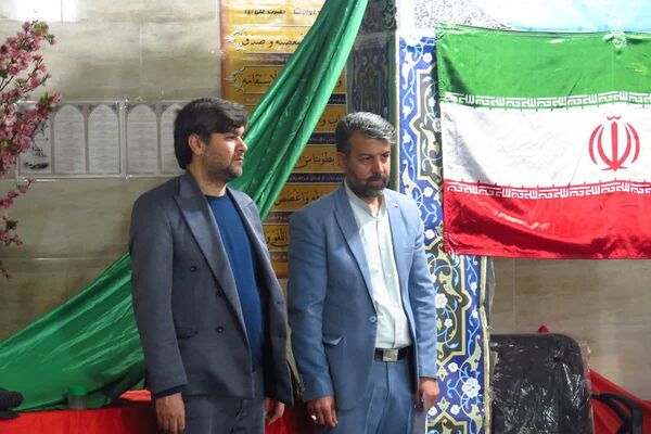 محفل انس با قرآن کریم به میزبانی دبیرستان شاهد‌ شهید مسعود‌ درخشان 