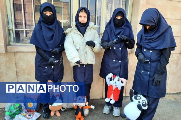 چهل و چهارمین جشنواره فرهنگی و هنری در رشته عروسکی و صحنه ای و خیابانی در نیشابور