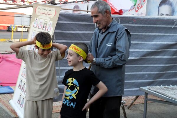 از نگاه معصوم کودک تا اشک پیرمرد؛ روایت عاشقی در موکب «عشاق‌الحسین»