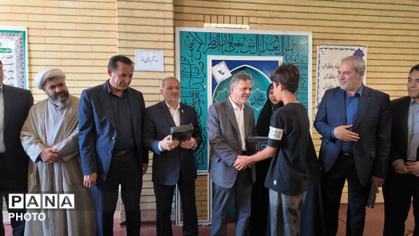 روایت تصویری از سفر وزیر آموزش‌وپرورش به زنجان