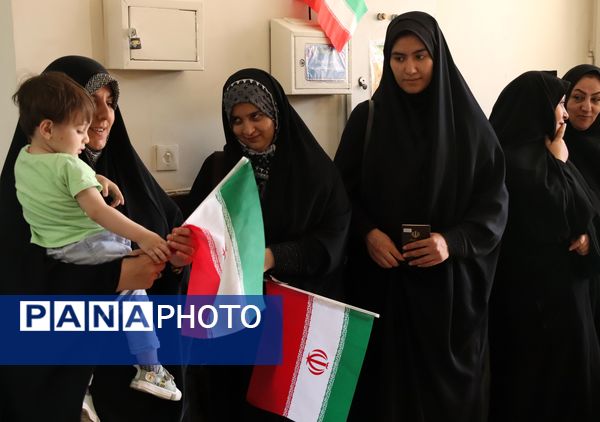 ستاد رأی اولی‌ها در تبریز