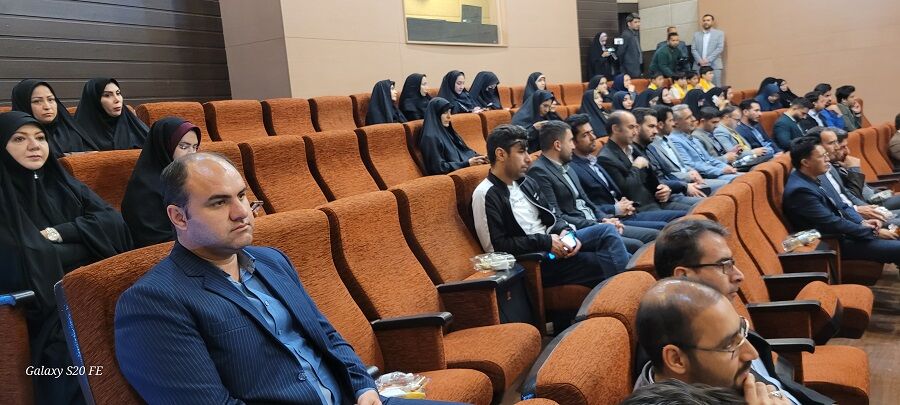 آیین تجلیل از معلمان نمونه خراسان شمالی 