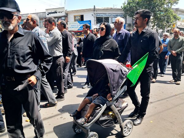 تشییع پیکر شهید پارسا شکوهی در قائمشهر