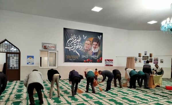 غبار روبی مسجد خاتم النبیین بیرجند به مناسبت فرا رسیدن ماه رمضان 