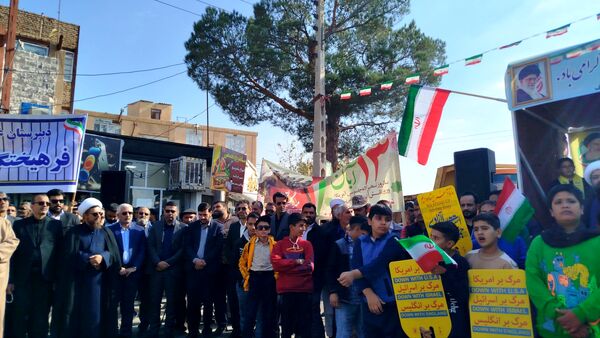 برگزاری راهپیمایی ۱۳ آبان با حضور پرشور مردم در شهرستان خواف 