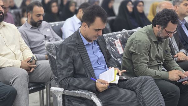 جلسه فصلی مدیران مدارس ابتدایی قائمشهر
