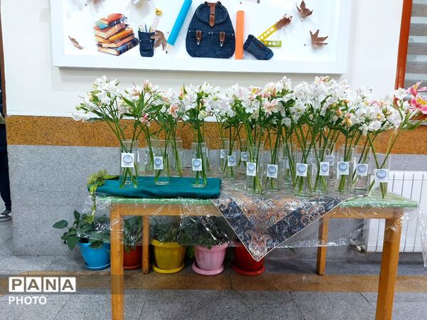 افتتاحیه هفته سلامت در دبستان آرمینه مصلی نژاد