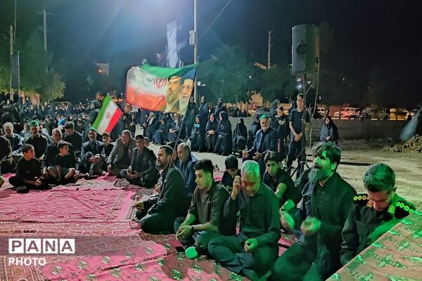 هیئت عزاداری آقا ابا عبدالحسین در  شب عاشورا حسینی در شهر بار نیشابور 