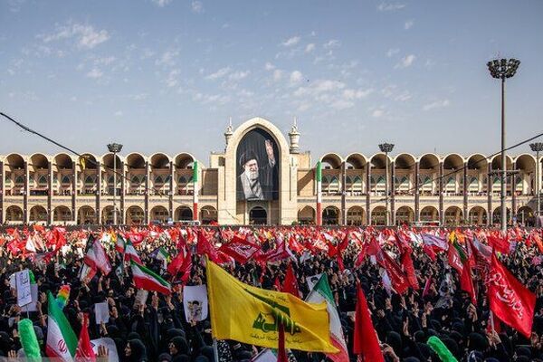 میراث صلابت در سایه حزن