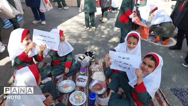 صبحانه ای سالم با طعم سلامت و لبخند؛جشن روز جهانی تخم مرغ در مدرسه صالحه 