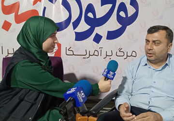 گفت‌وگوی دانش‌آموزخبرنگاران پانا در حاشیه مواکب نوجوان مبارز 