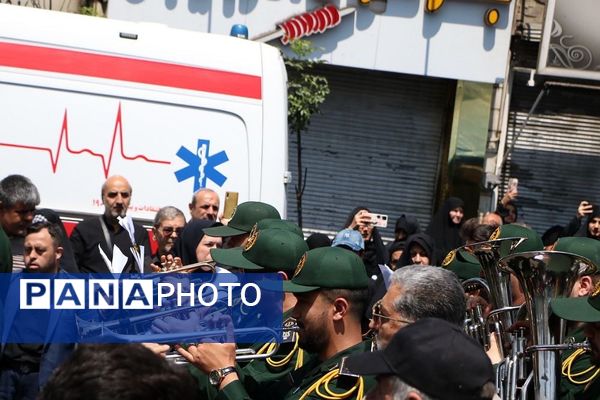 وداع با پیکر مطهر شهید حسین امیرعبدالهیان در شهرستان ری