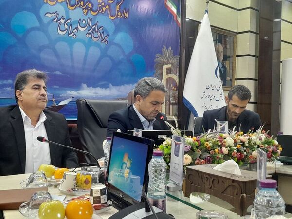 نشست خبری معاون وزیر و رئیس سازمان مدارس و مراکز غیر دولتی و توسعه مشارکت‌های مردمی وزارت آموزش و پرورش در بوشهر