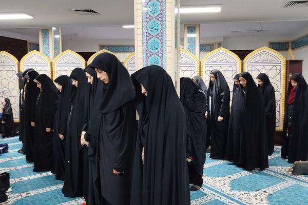 مراسم افطاری فرماندهان بسیج دانش‌آموزی و فرهنگیان در آموزش و پرورش ناحیه دو شهرری 