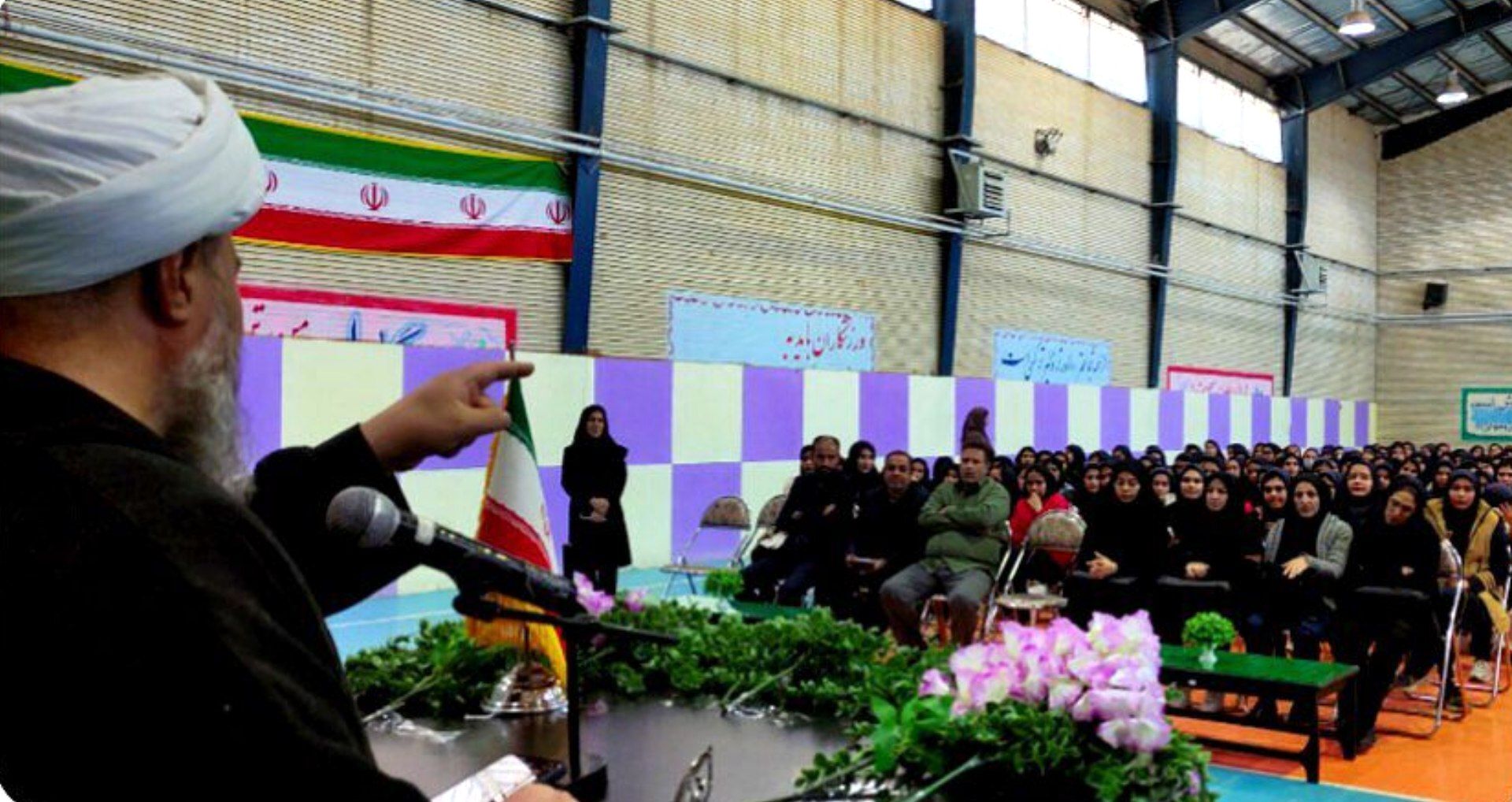  پیوند نوجوان با خدای متعال، بزرگ‌ترین پشتوانه برای عبور از چالش‌های زندگی است
