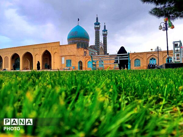 بهار مهمان امامزاده سید حمزه