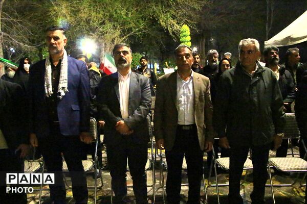بیعت اصحاب فرهنگ و هنر یزد با رهبر جدید انقلاب 