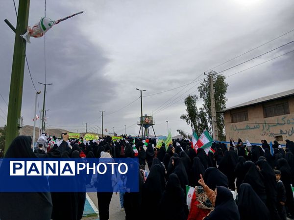 حضور پرشور مردم شهرستان پلدختر در راهپیمایی ۲۲بهمن 