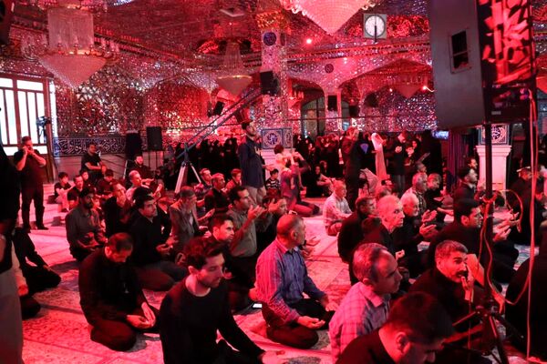 عزاداری ابا عبدالله الحسین (ع)  در امامزاده سید عباس در بجنورد 