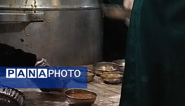 مسجد مرتضوی ارگ میزبان مردم در شب میلاد حضرت مهدی (ع) 